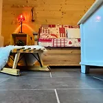 A - Cadre Naturel Et Calme *